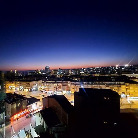 Gorgeous Apartment With City View In The City Center 普里什蒂纳 外观 照片